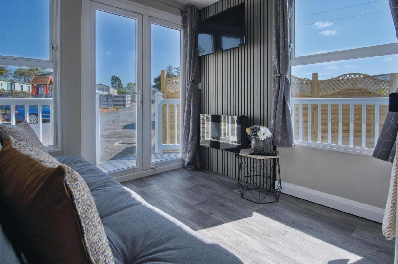 The Studio - 1 Bedroom Cabin - Amroth Exterior foto