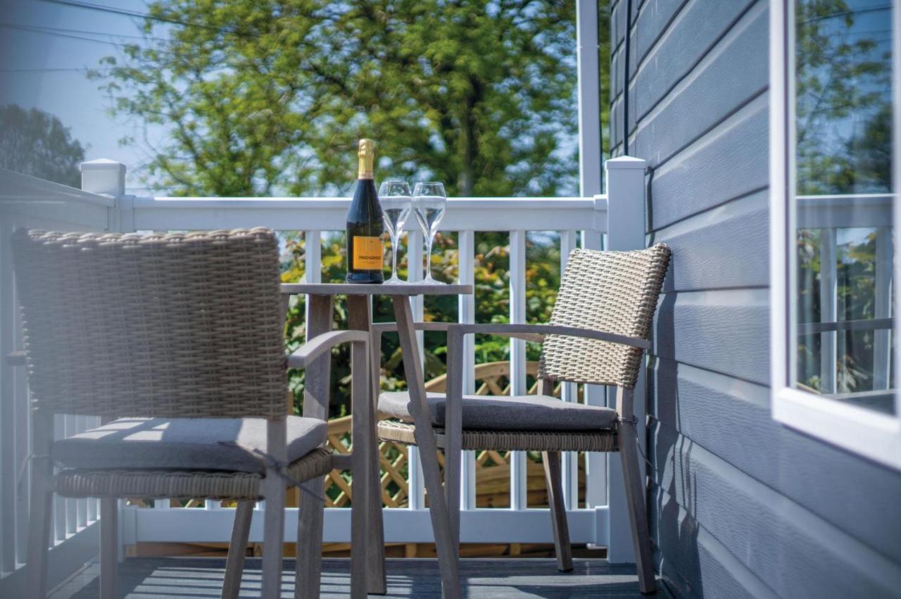 The Studio - 1 Bedroom Cabin - Amroth Exterior foto